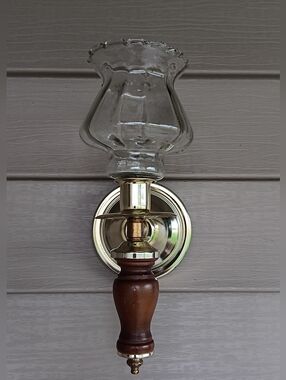 Vintage 60's Homco Colonial Wall Sconce Votive/Tealight Holder.